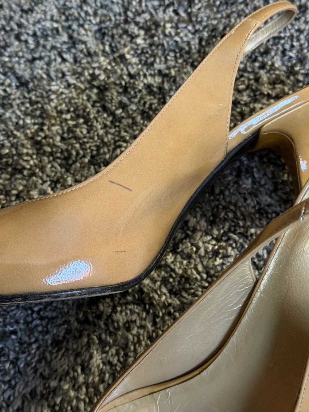 Stuart Weitzman - Picture 7 of 7